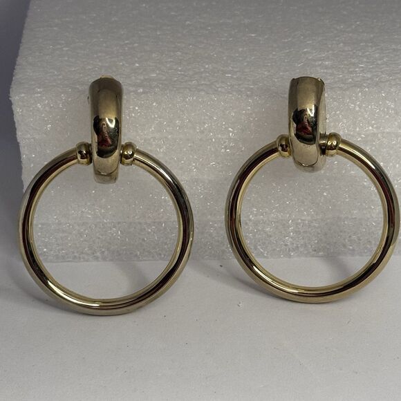 Vintage Gold Tone Dangle Hoop Clip On Earrings, Door Knocker, 80s Estate - Picture 1 of 5